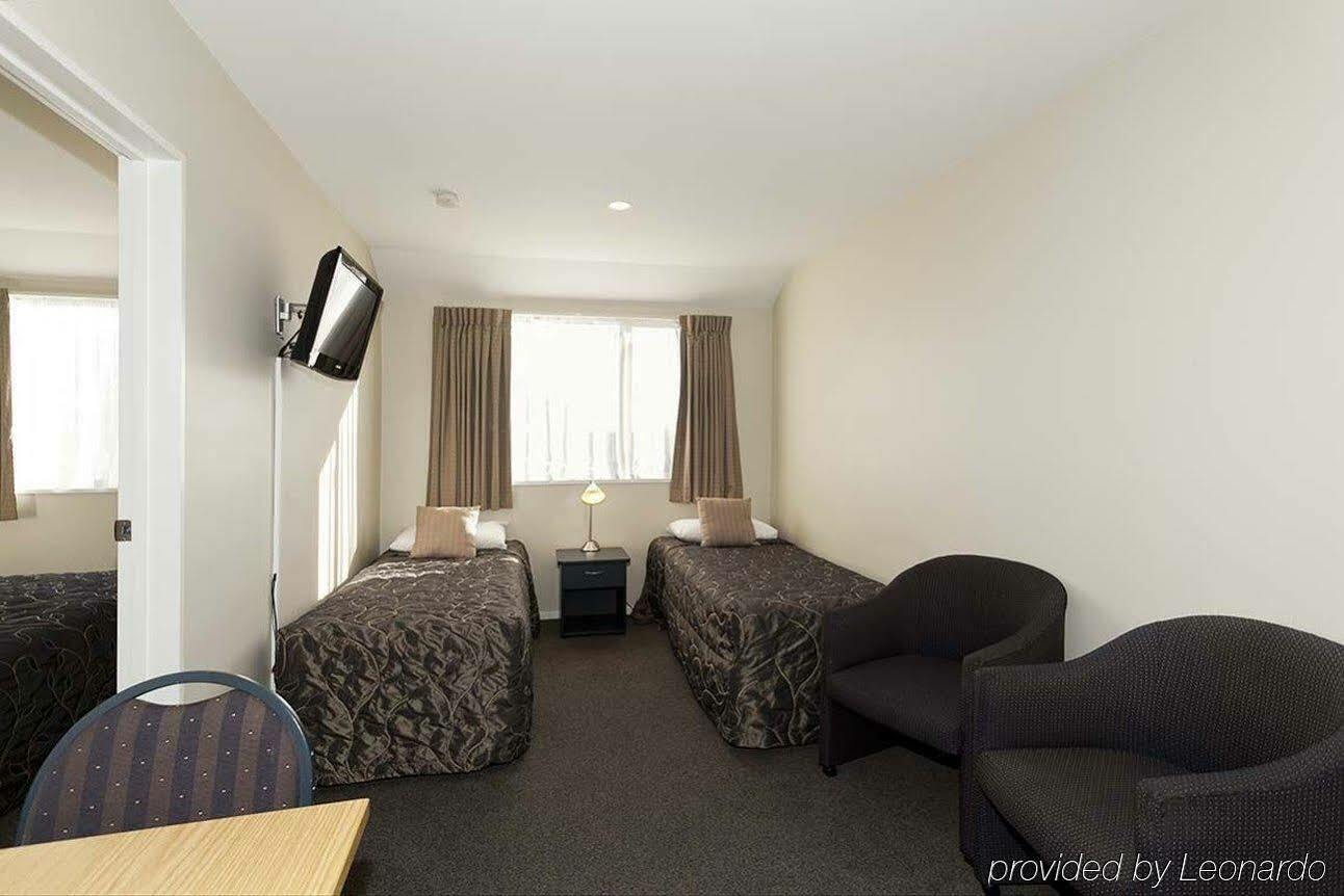 Arena Motel 4*