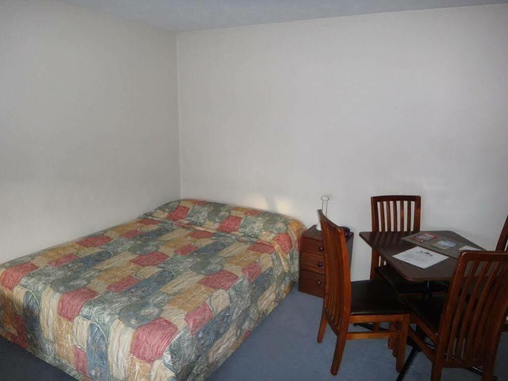 Argyle On The Park Motel 3*