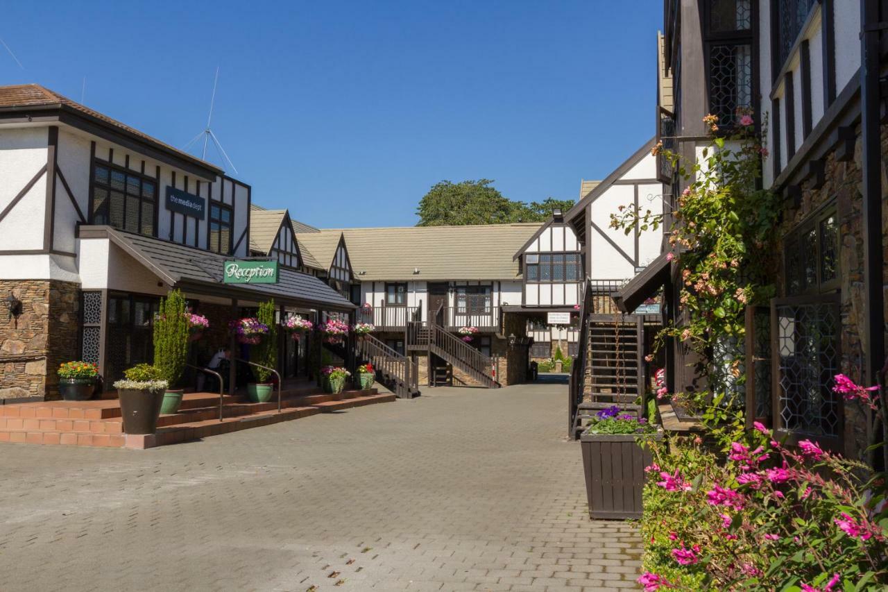 Scenic Cotswold 4*
