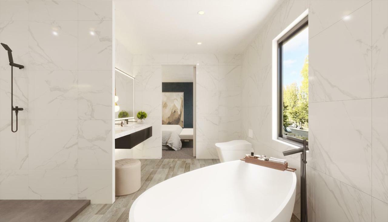 Whitewood Suites Inner City Luxury Hotel 5*