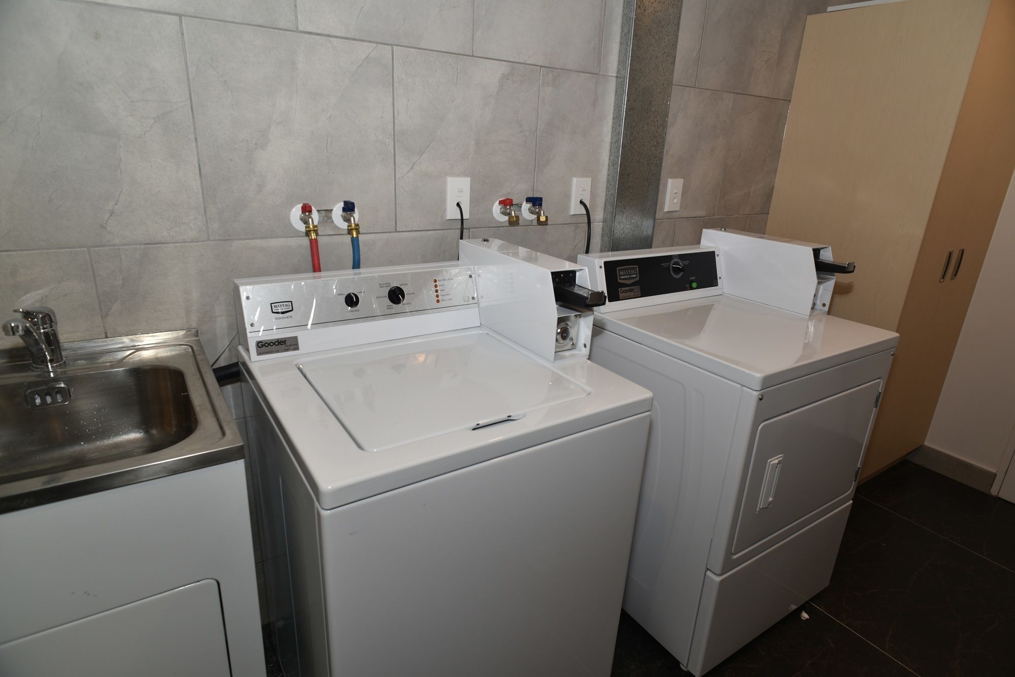 Motel Bealey Plaza 5*