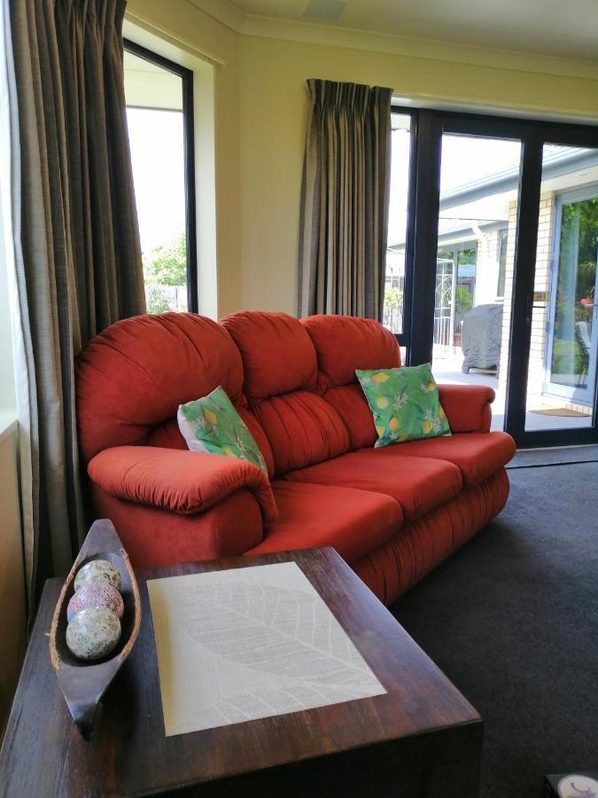 Perfect Home, Stunning Gardens - Aidanfield Gardens Bellissimo Holiday home Christchurch