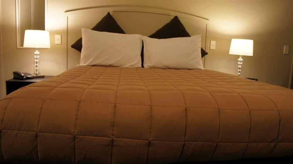 Motel Azena & Christchurch