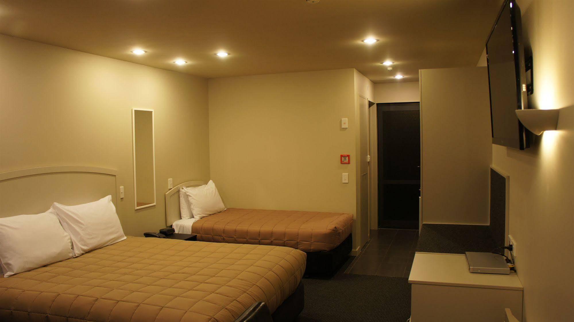 Motel Azena & 4*