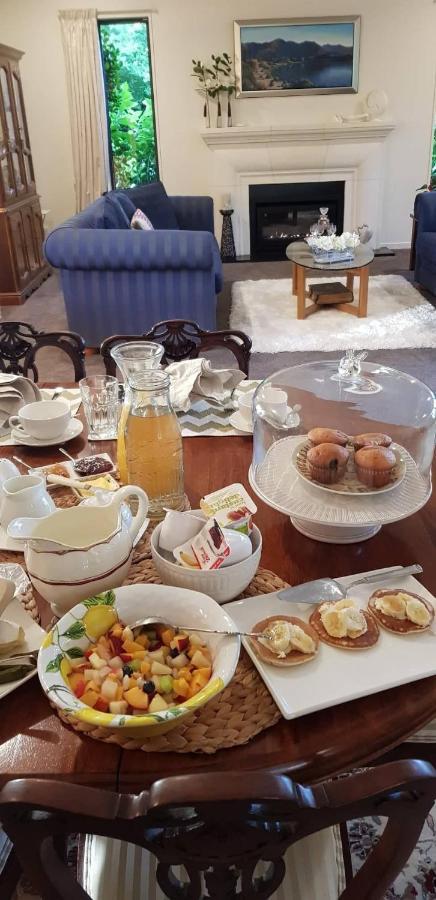 Acomodação com café da manhã  St 4*
