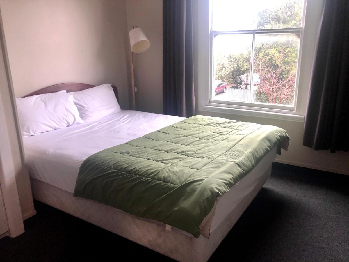 Kiwi Basecamp Backpackers Guest house 5*