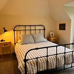 Waimairi Road - Christchurch Holiday Homes
