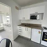Aaa Northlands Motel