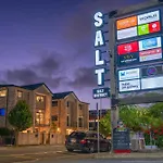 Christchurch Entertainment Hub 2 Bed 2 Bath W Carpark