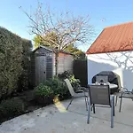 Gordon Villa 1 - Christchurch Holiday Homes