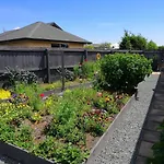 Perfect Home, Stunning Gardens - Aidanfield Gardens Bellissimo