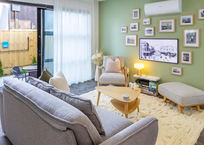 Relax In Designer Luxury At Central City Townhouse
