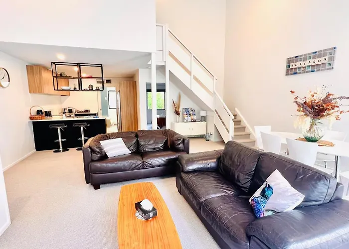 Chester St East - Christchurch Holiday Homes