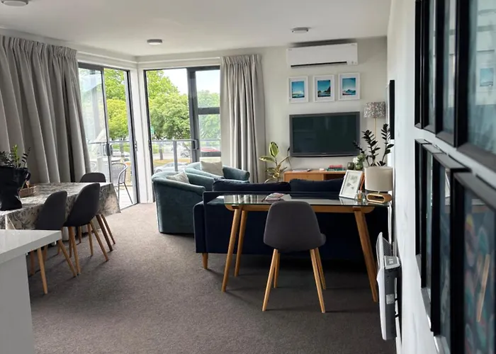 Bealey Avenue Apartment, 2 Bedroom Apartment, Central City