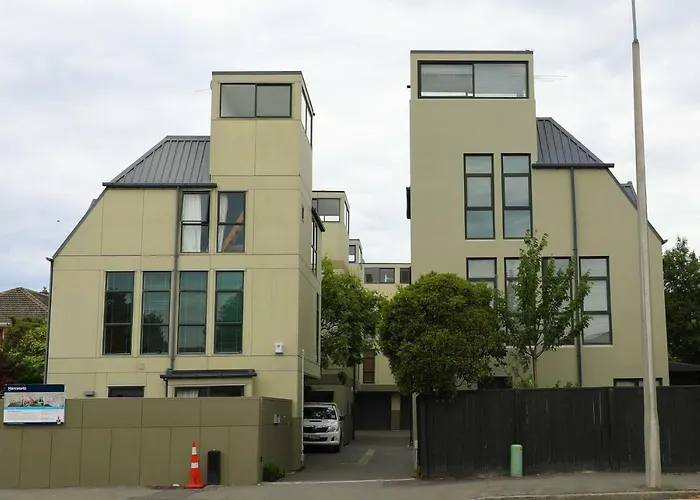 Comfortable Inner City Living