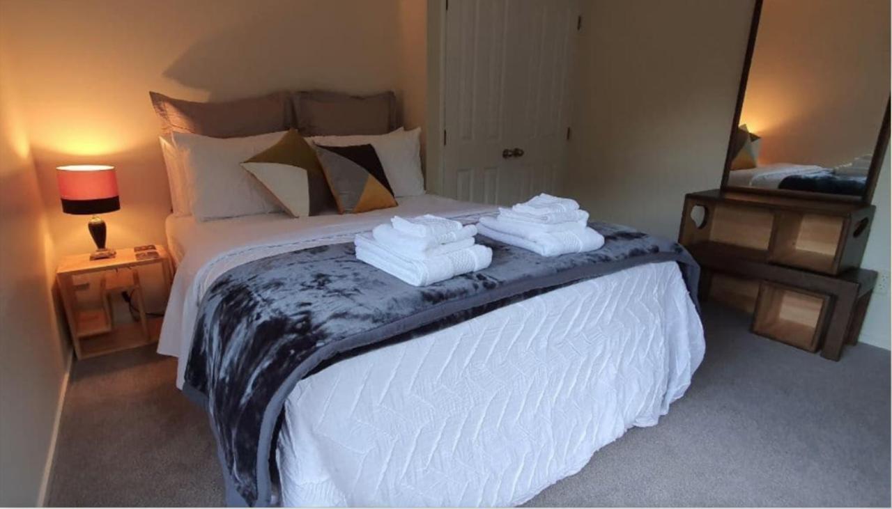 Airport House Homestay