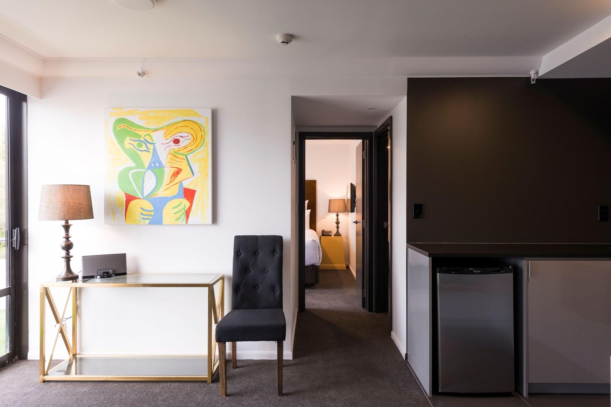 Montreal Hotel 5*