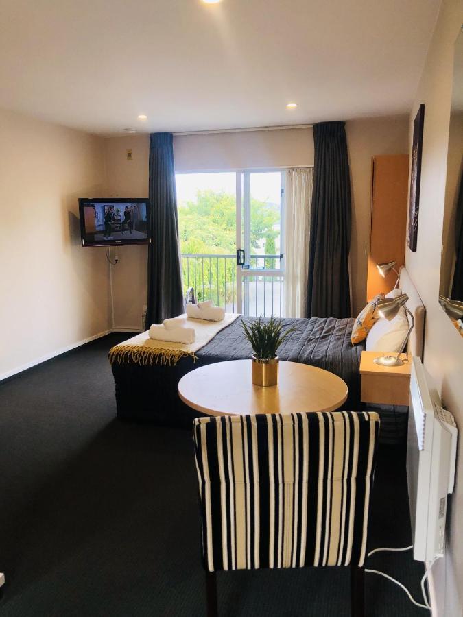 Motel Christchurch Motel 4*