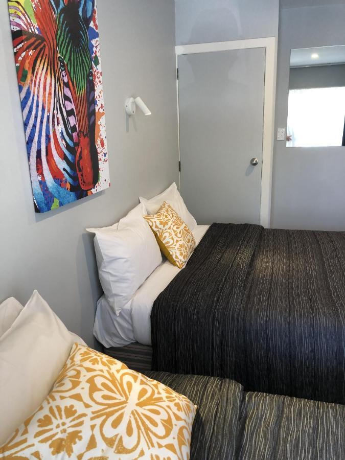 Christchurch Motel 4*