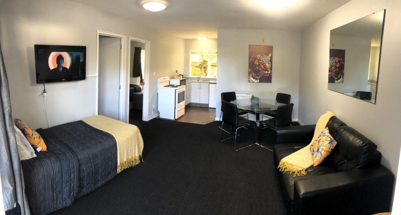 Christchurch Motel 4*