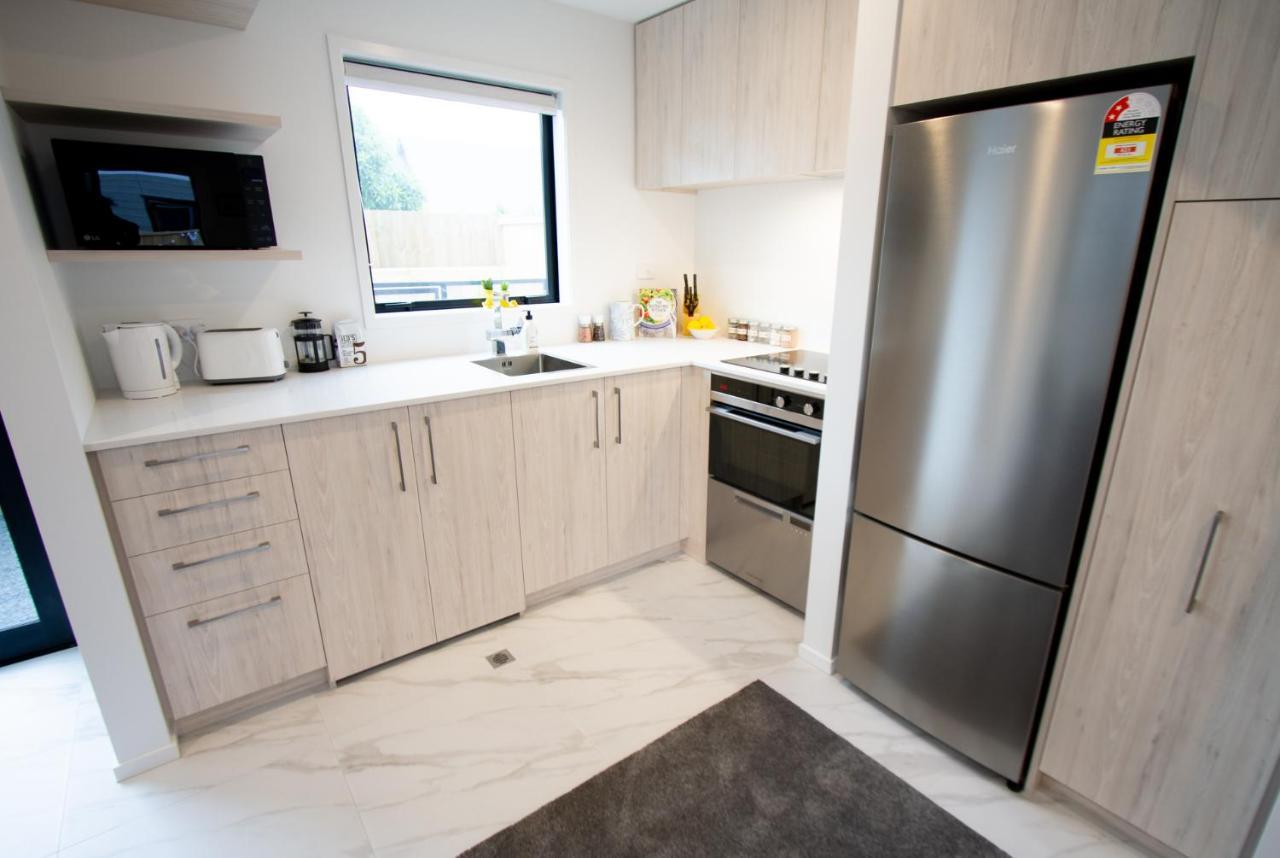 Apartment Sunsoaked Seaside 1 Bedroom 1 Bath *
