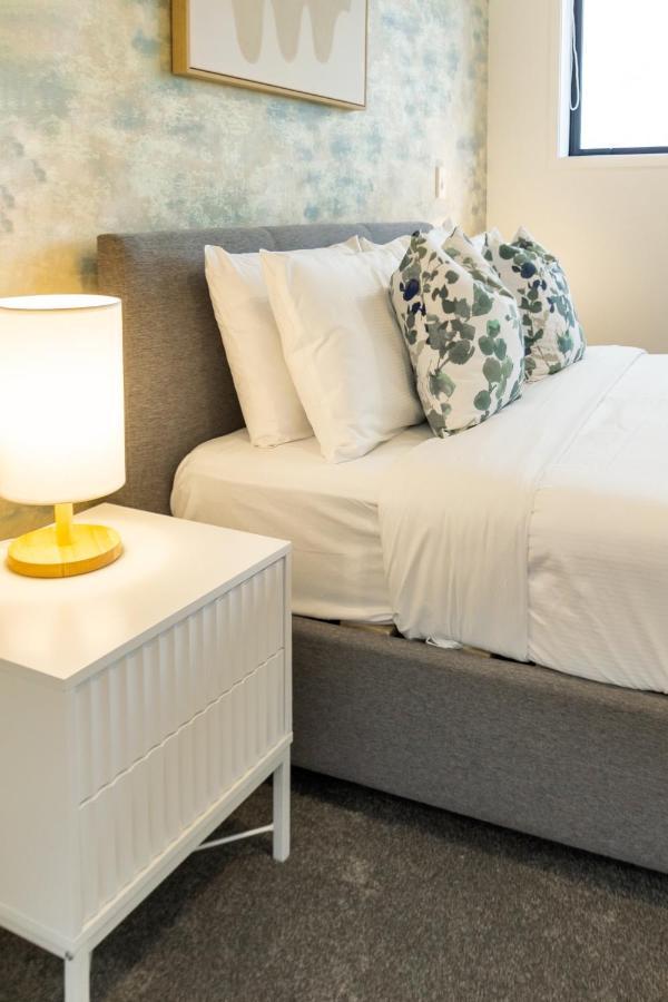 The Majestic Retreat 2 Bed 2 Bath Cbd Christchurch