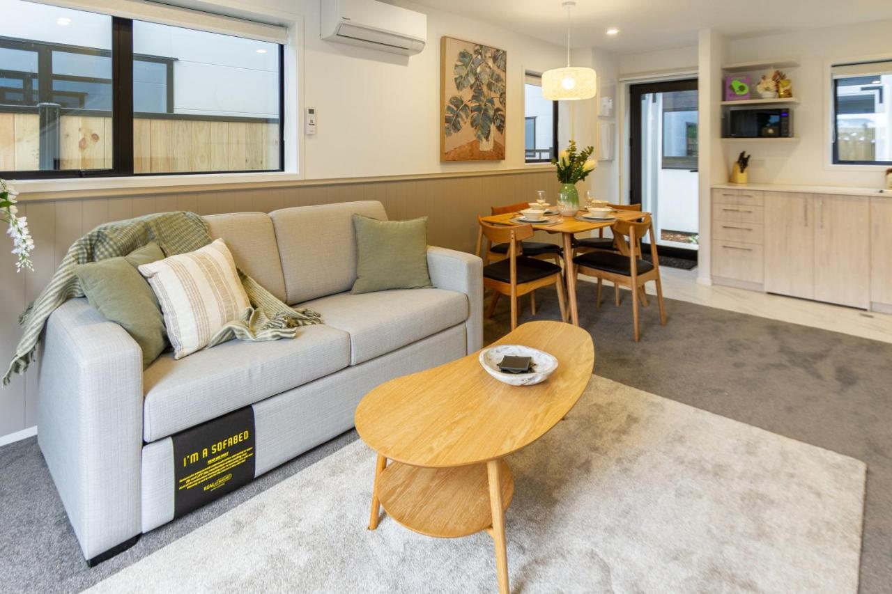The Majestic Retreat 2 Bed 2 Bath Cbd