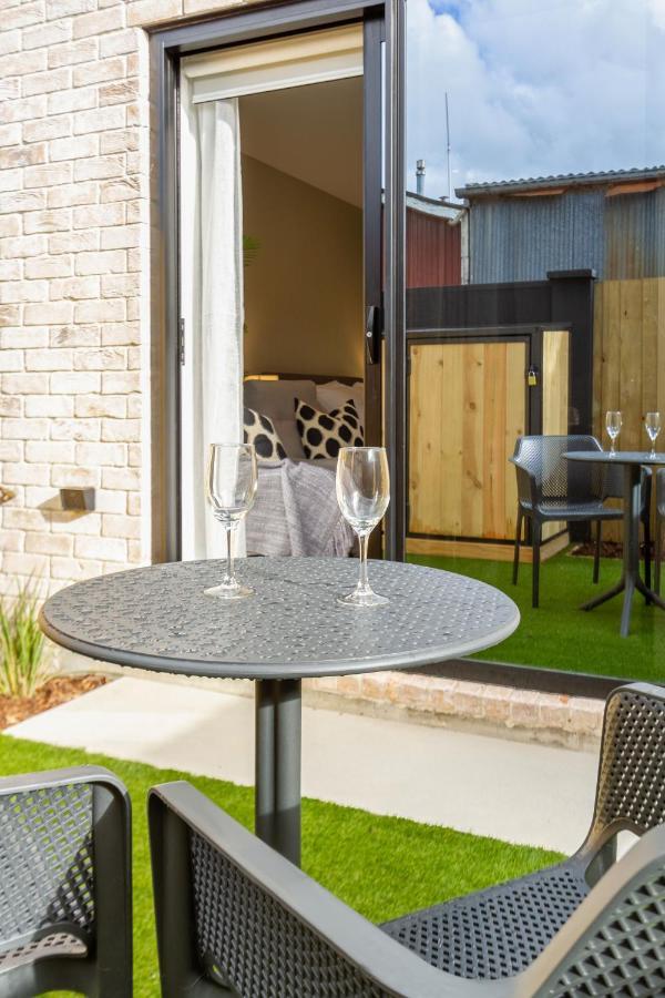 Apartment Luxury Escape For 2, Single Level Studio, Papanui Christchurch