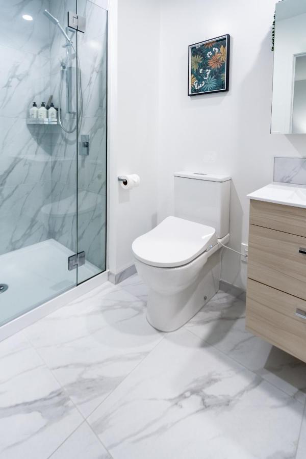 Apartment 3 Bedroom 2 Bathroom Hagley Parkside Perch