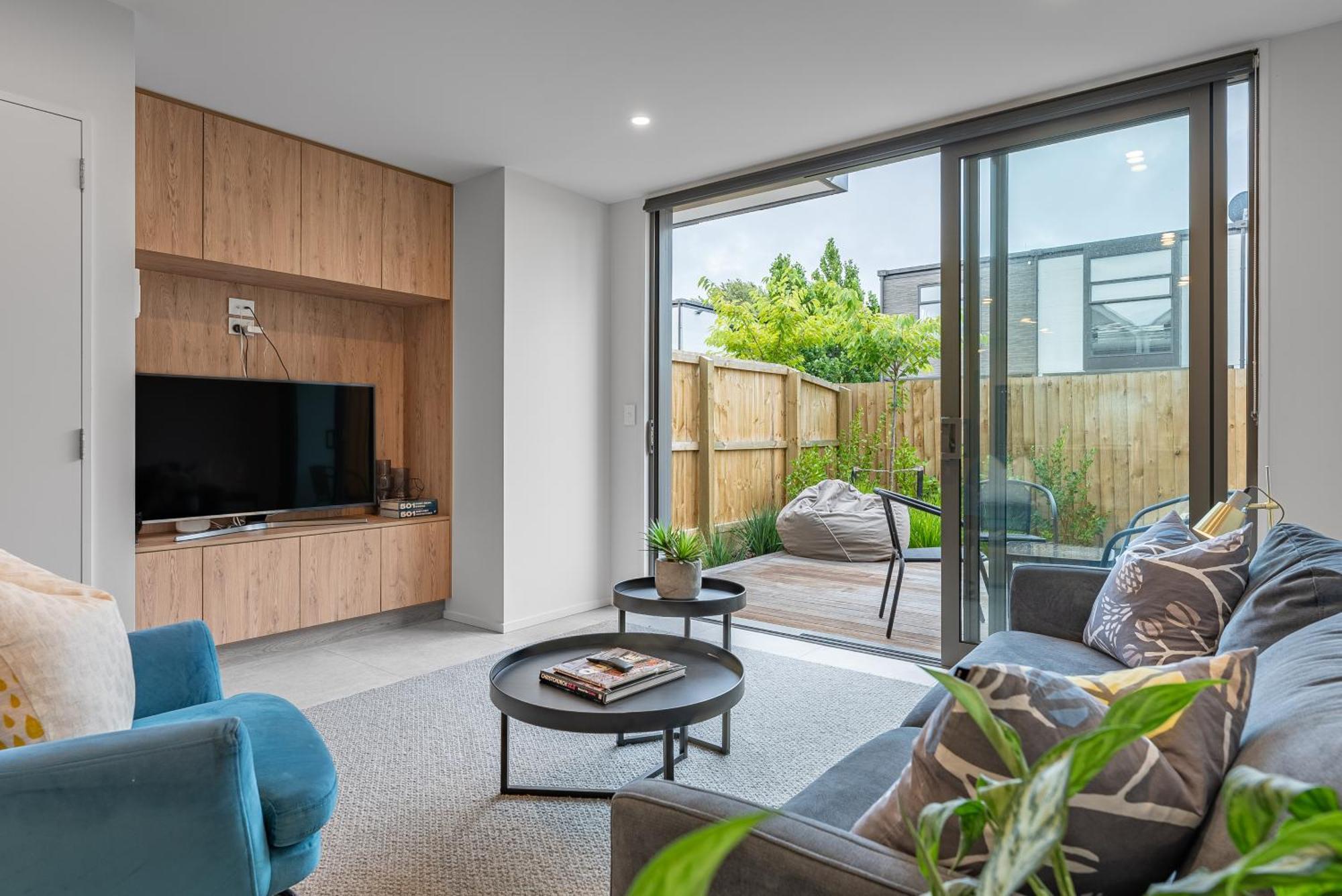 Casa de férias Urban Nest - Entire Townhouse And Free Parking *