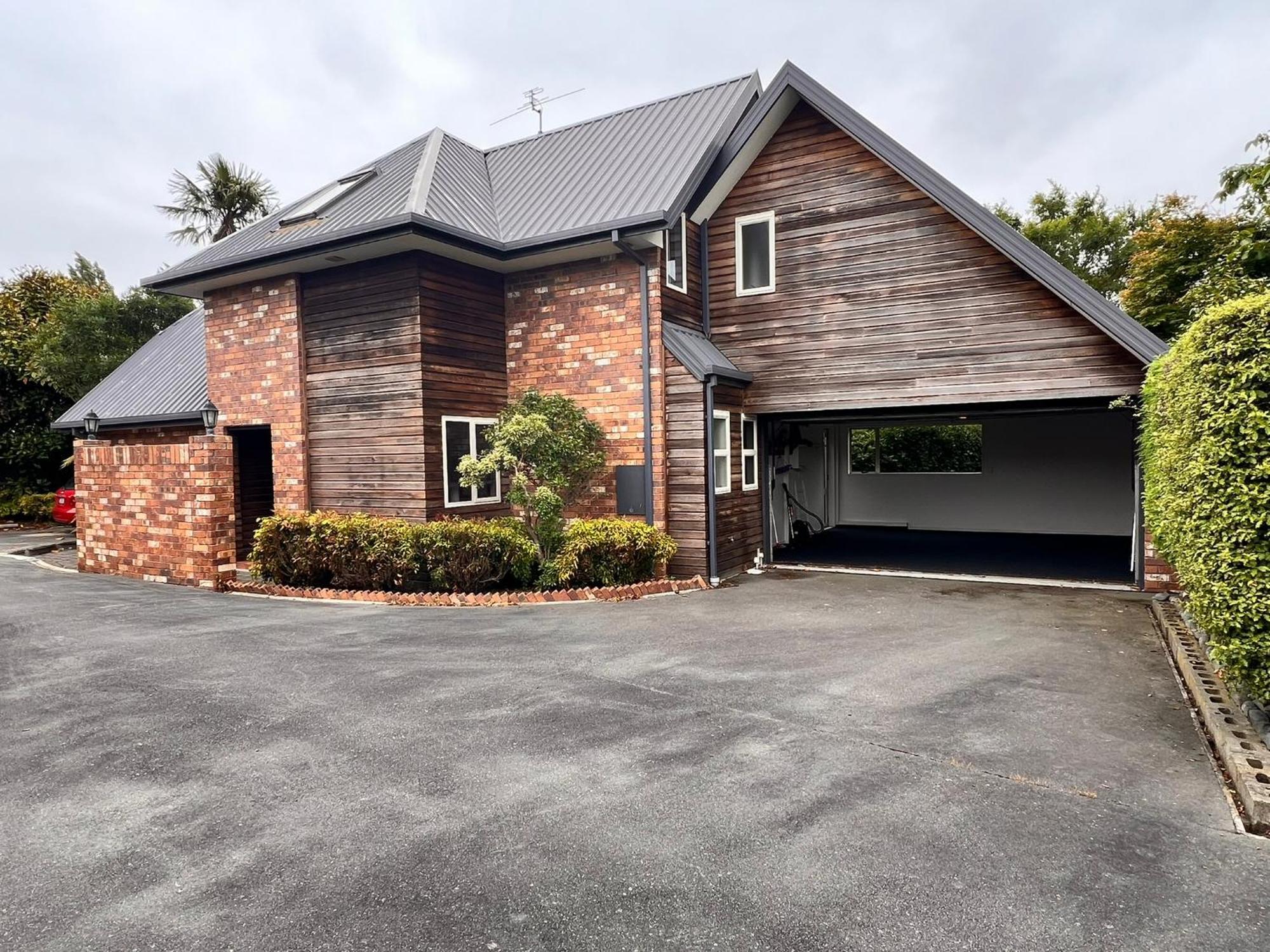 Waimairi Road - Homes Holiday home *