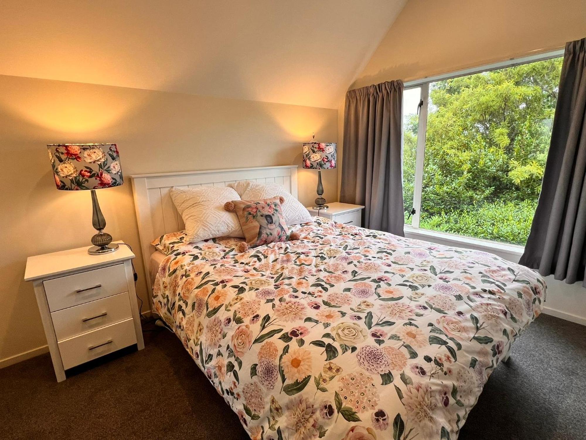 Waimairi Road - Homes