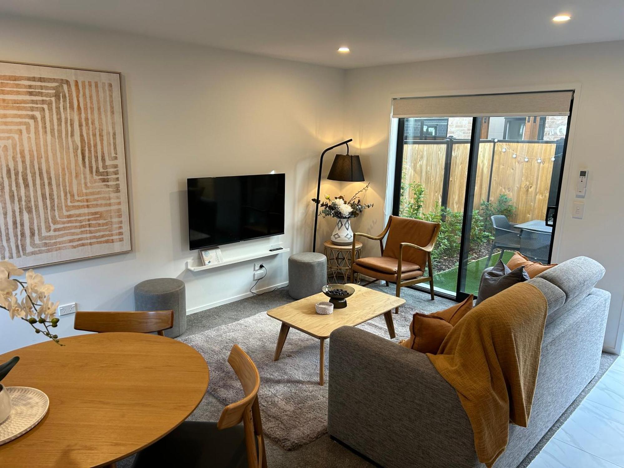 Apartment Entertainment Hub 2 Bed 2 Bath W Carpark Christchurch