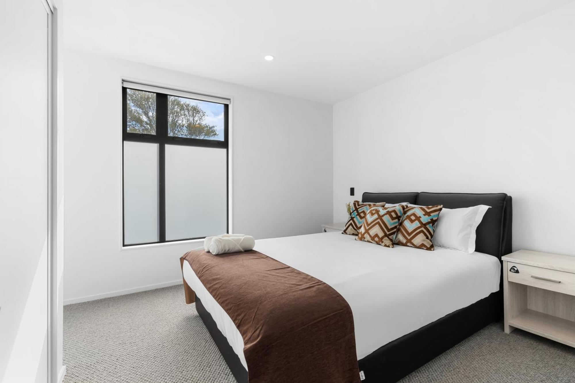 Luxurious Retreat 3 Bed 3 Bath Near Cbd Apartment