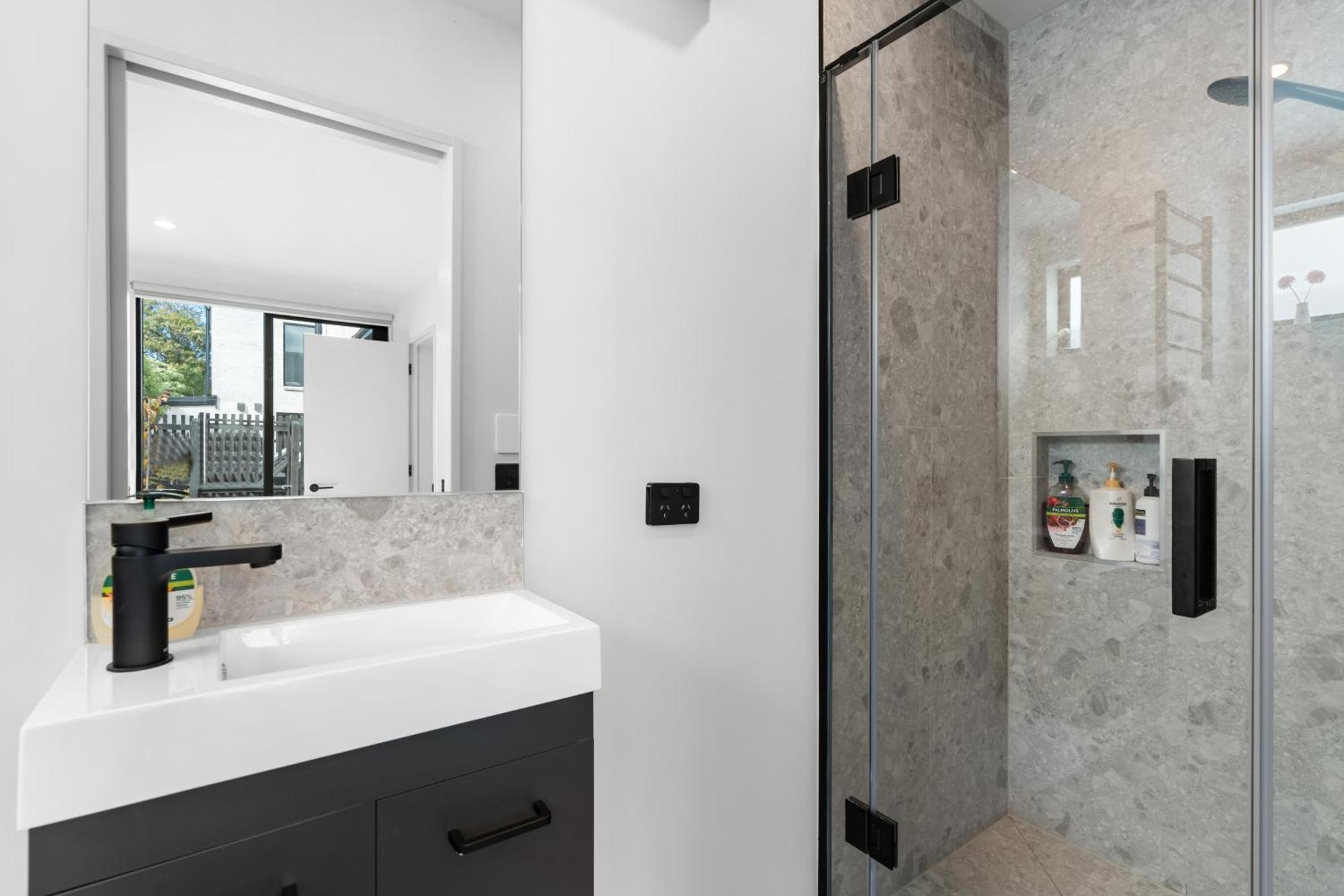 Apartment Luxurious Retreat 3 Bed 3 Bath Near Cbd Christchurch