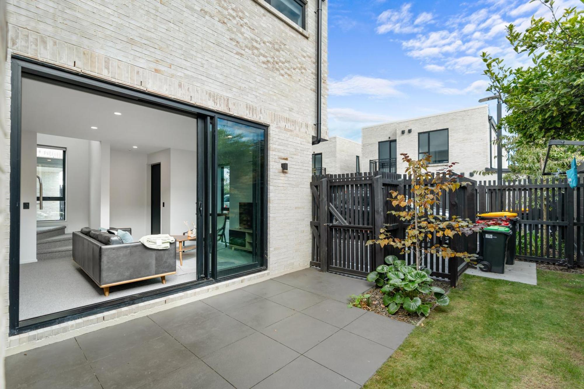 Luxurious Retreat 3 Bed 3 Bath Near Cbd Apartment