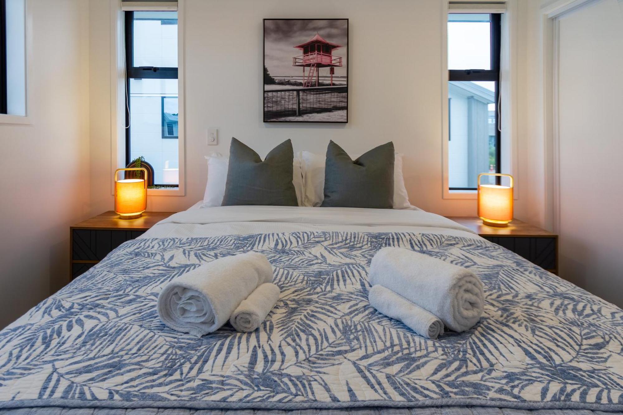 Sunsoaked Seaside 1 Bedroom 1 Bath Christchurch