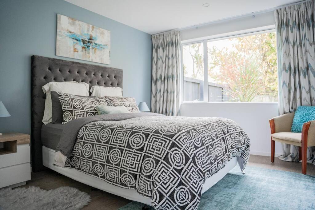 Apartment Restful On Geraldine Street Suburban Beauty Christchurch