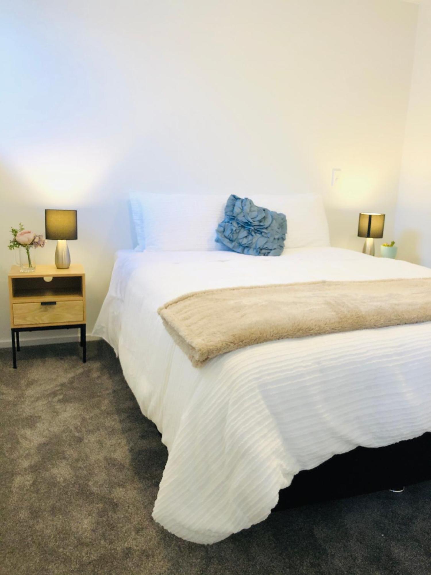 Apartment Arena,railway Station Townhouse With Free Car Park