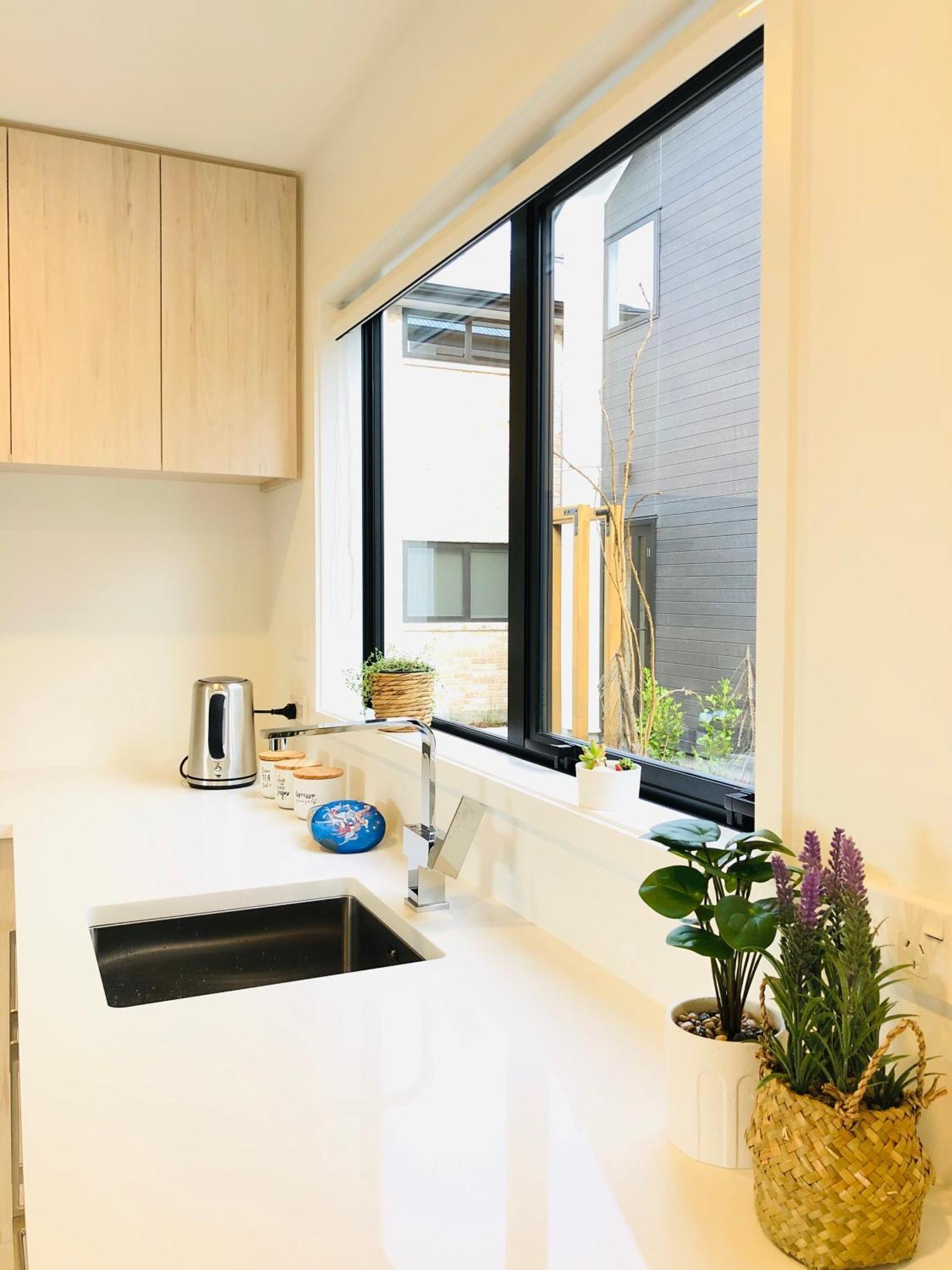 Arena,railway Station Townhouse With Free Car Park Apartment Christchurch