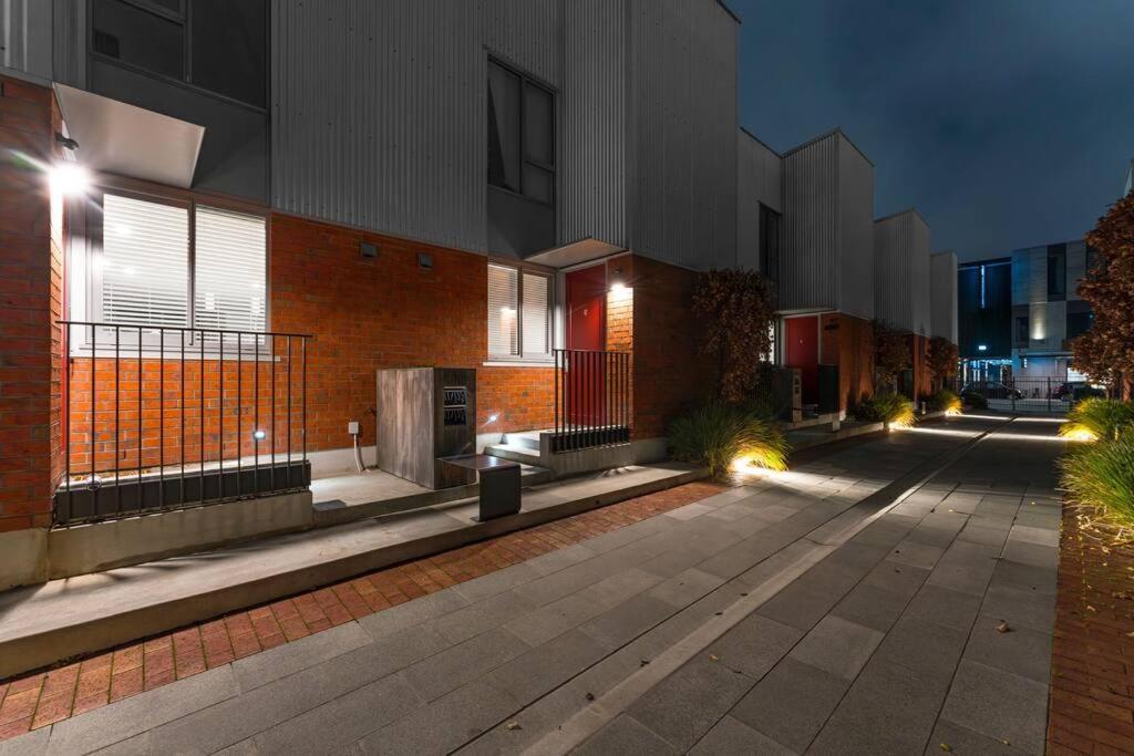 Living At Its Apartment Christchurch