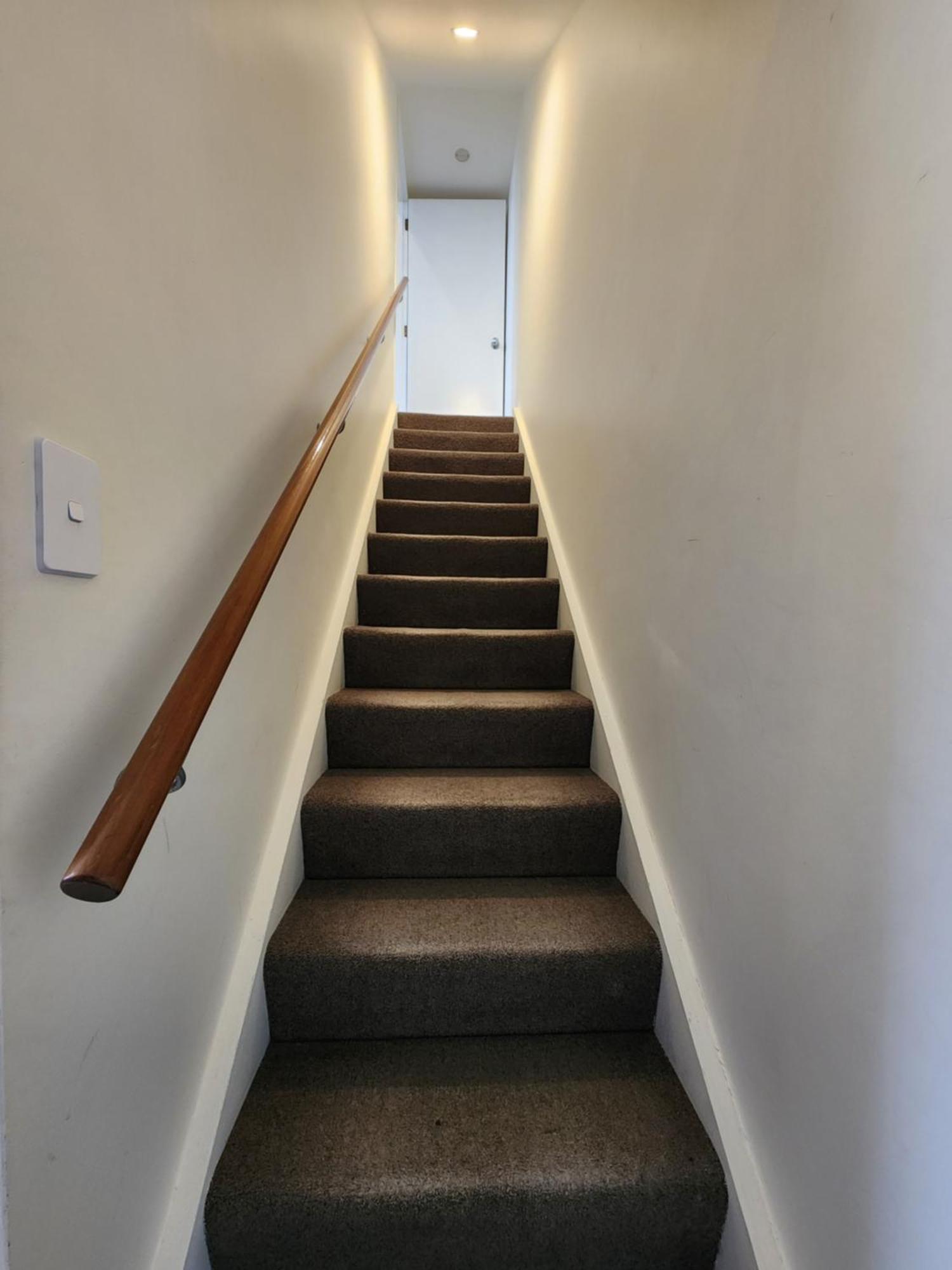 Entire House 2 Bedroom Free Carpark