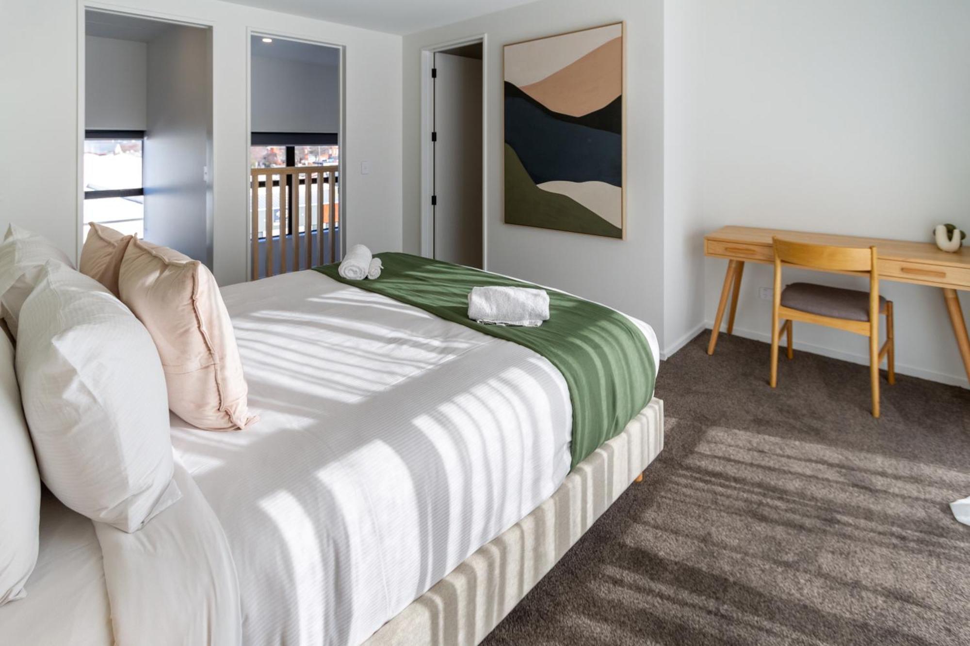 Apartment Relax In Designer Luxury At Townhouse Christchurch