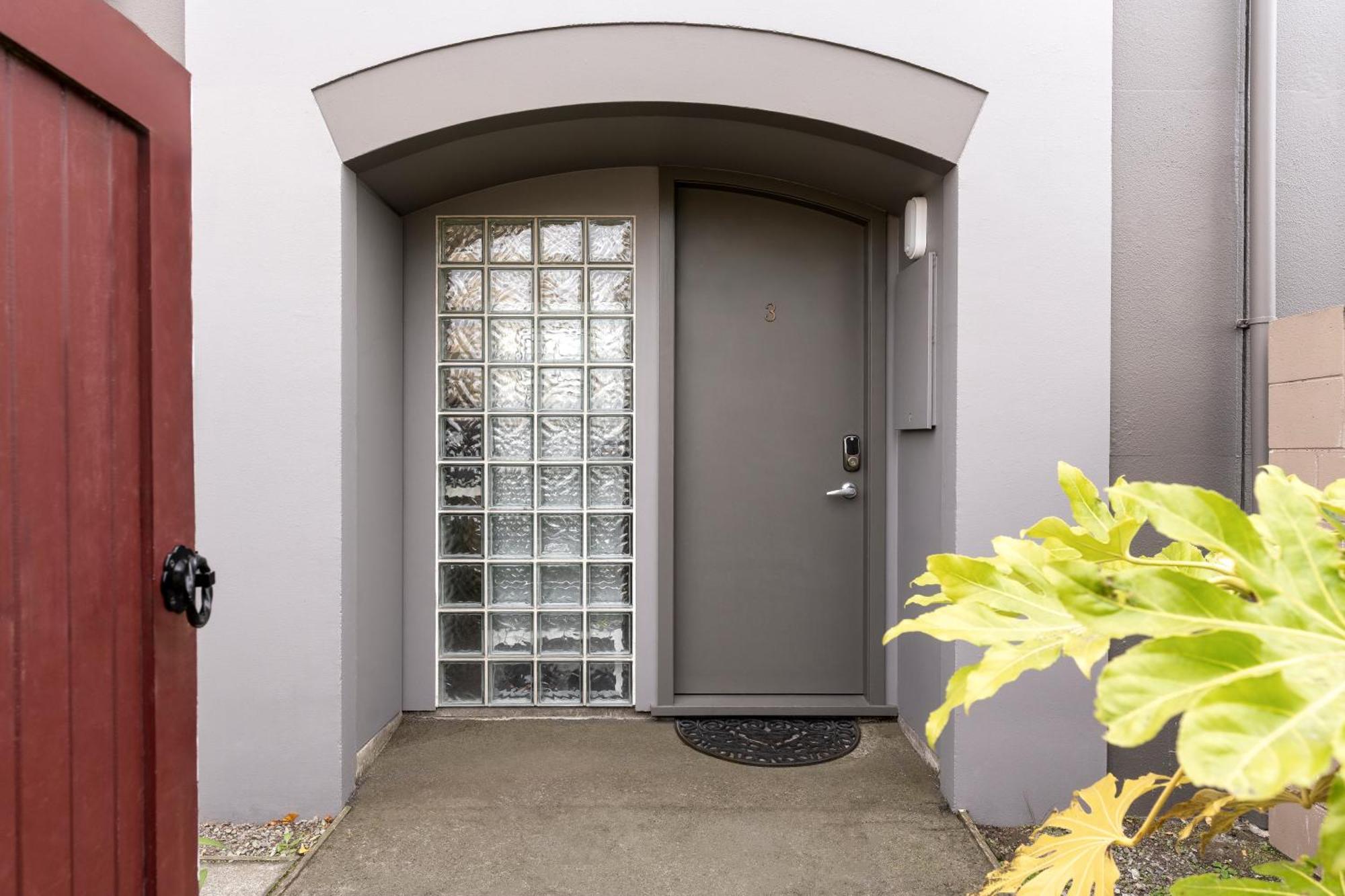 Entire House 2 Bedroom Free Carpark Apartment Christchurch