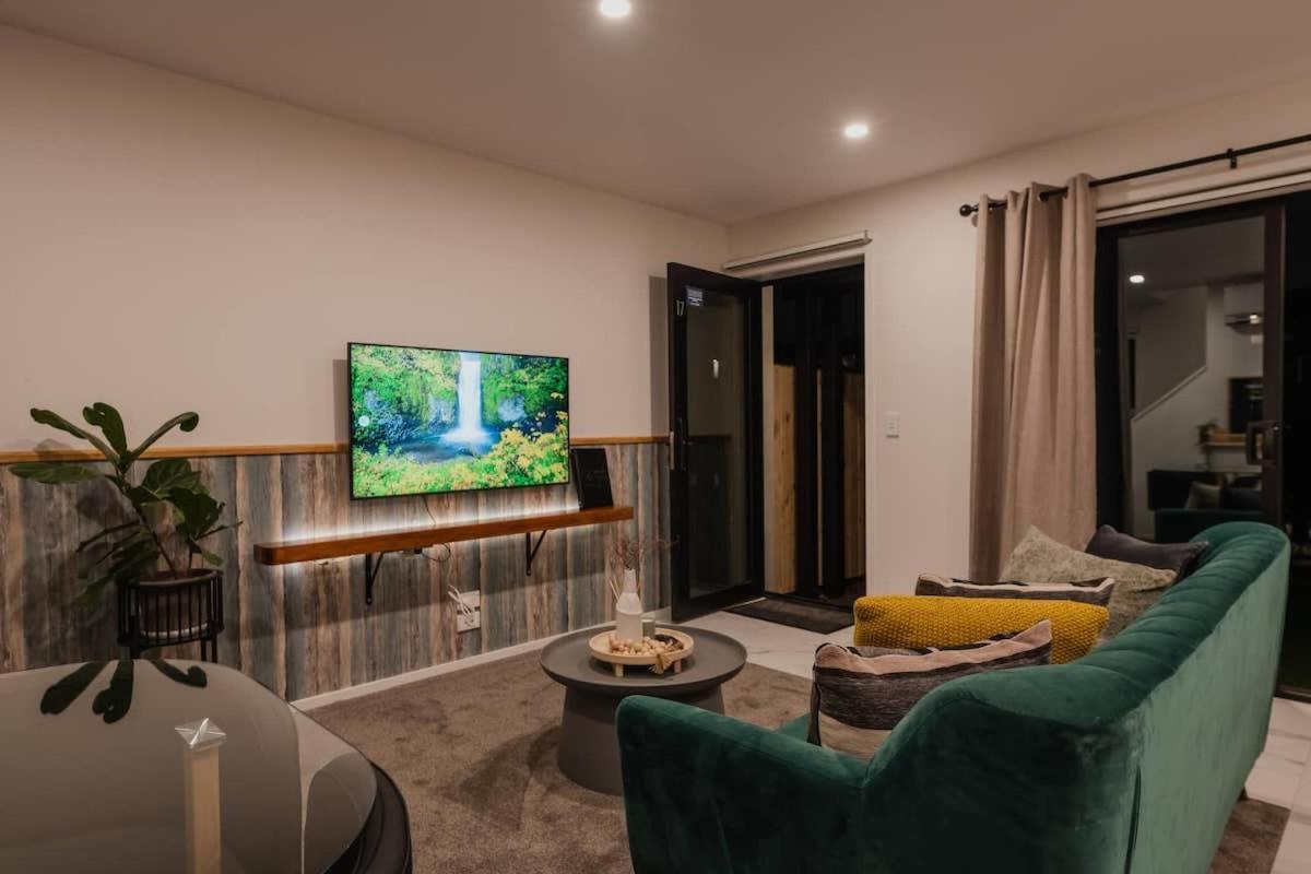 Casino Luxury Centre - Sleeps 5 Holiday home