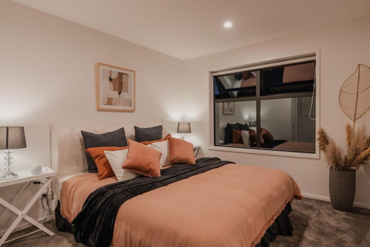 Casino Luxury Centre - Sleeps 5 * Christchurch