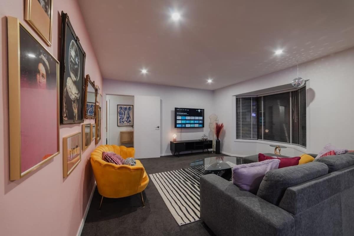 Heritage House - Classic 3br On Greenhurst Street * Christchurch