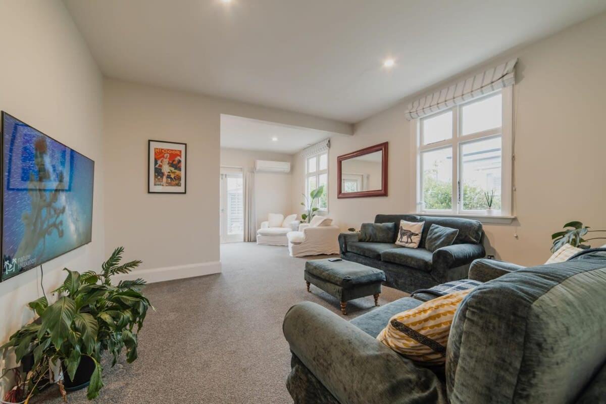 Forfar Dream Dwelling - 3br Casa de férias Christchurch