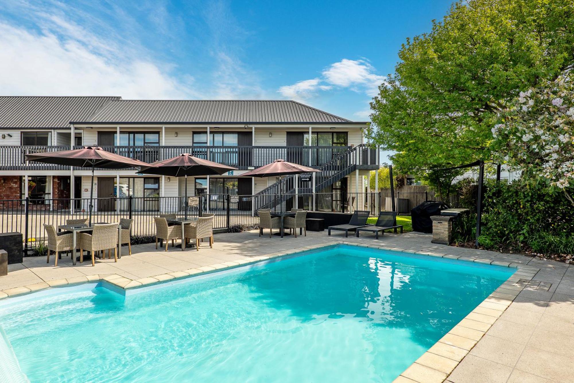 Ashford Motor Motel 4*