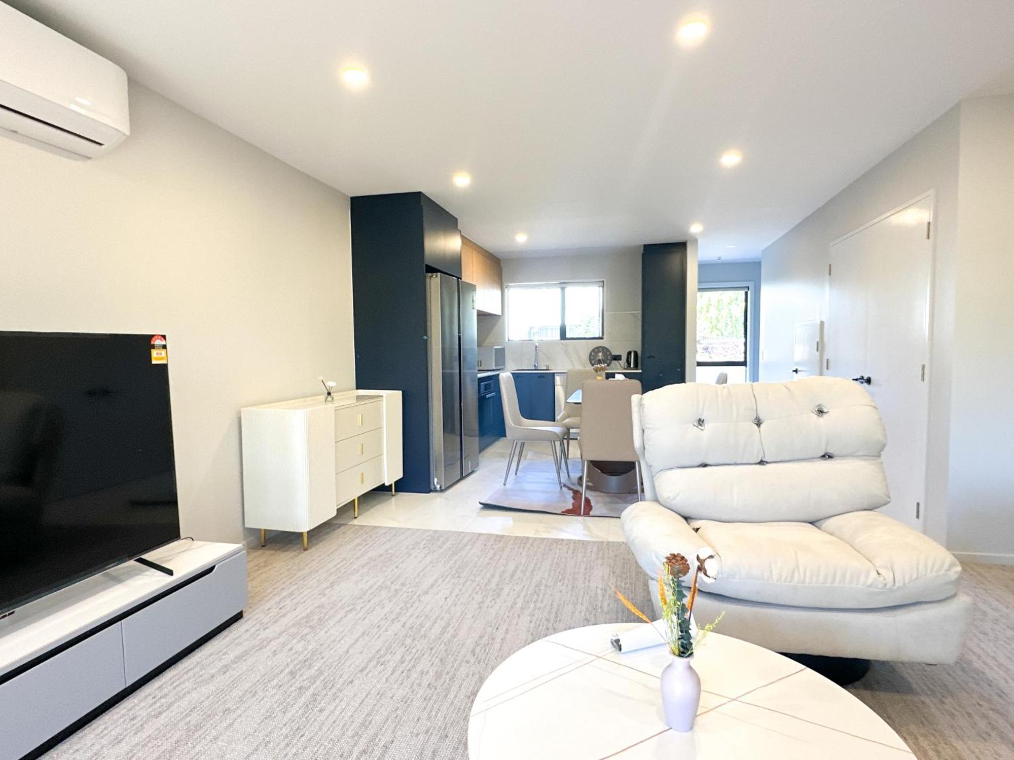 Holiday home Graceful 3br Beside Uc Christchurch